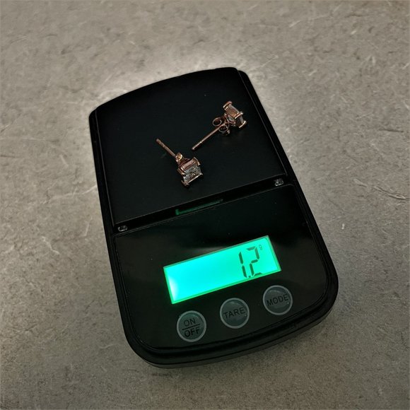 Bella Luce Diamond Simulant 2.00ctw 5x5mm Princess Cut SS Rose Stud Earrings NIB - Picture 4 of 10